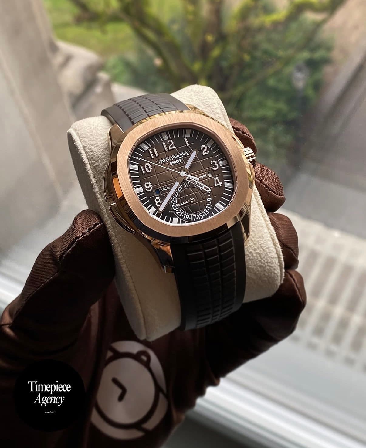 Patek Philippe Aquanaut Ref. 5164R-001
